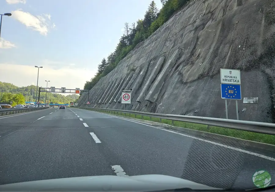 Entrada na Croácia de carro