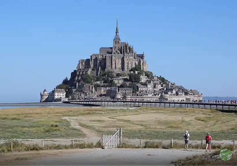 Mont Saint-Michel walk way