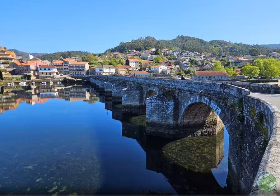 mediaval bridge pontesampaio